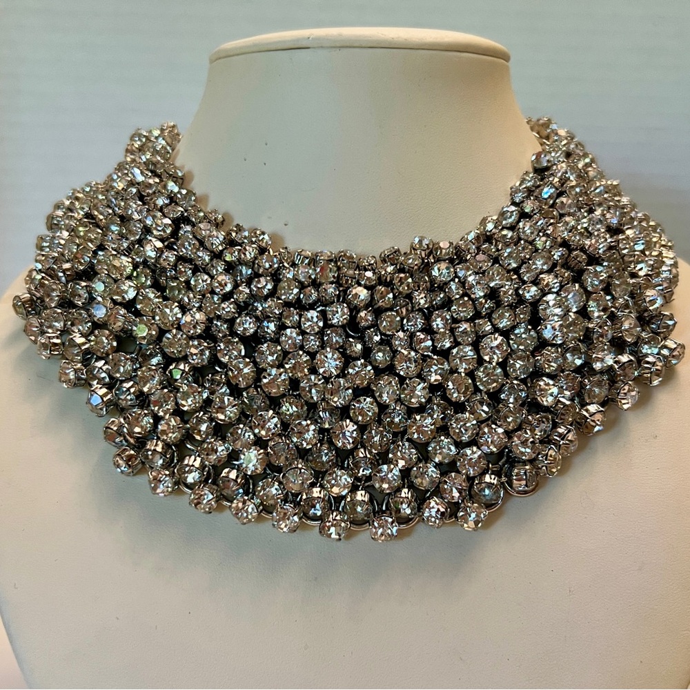 NWOT Designer Signed Natasha Sparkling Crystal Bib Choker Collar Necklace - Picture 8 of 8